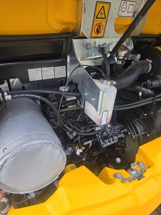 Miniexcavator jcb 35 Z an 2022