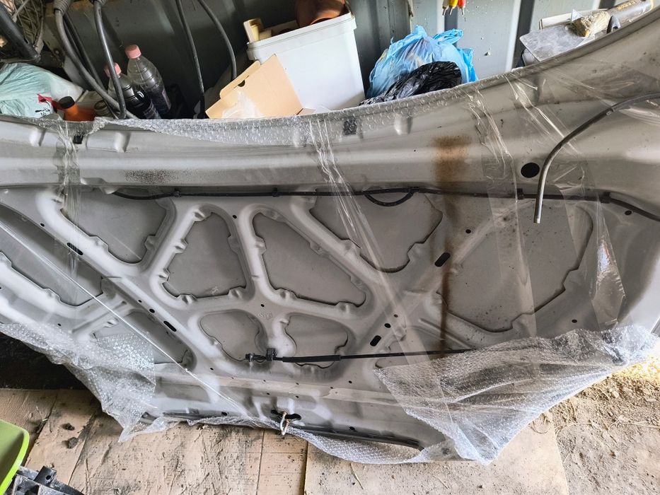 Преден капак за Kia Ceed