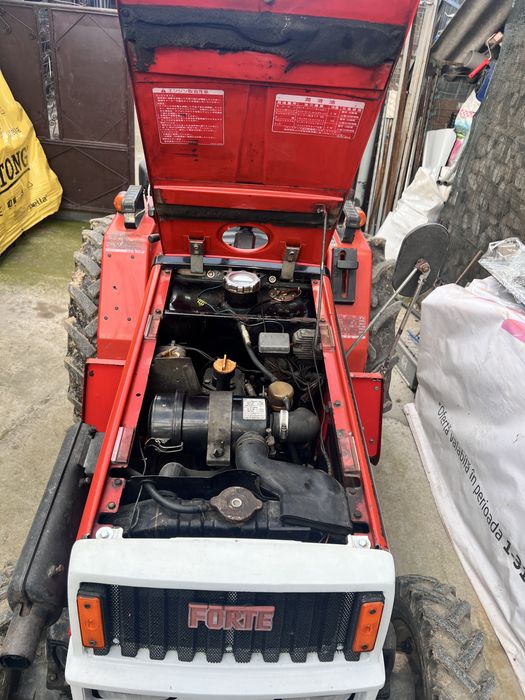 Vand tractor 4 x 4 Yanmar