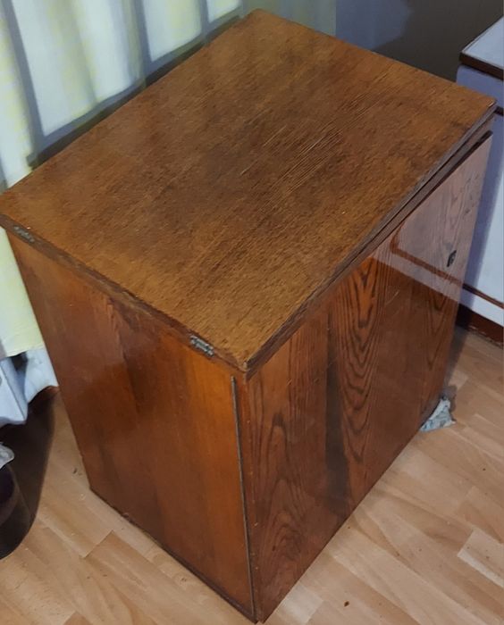 Продаётся швейная машина электрическая