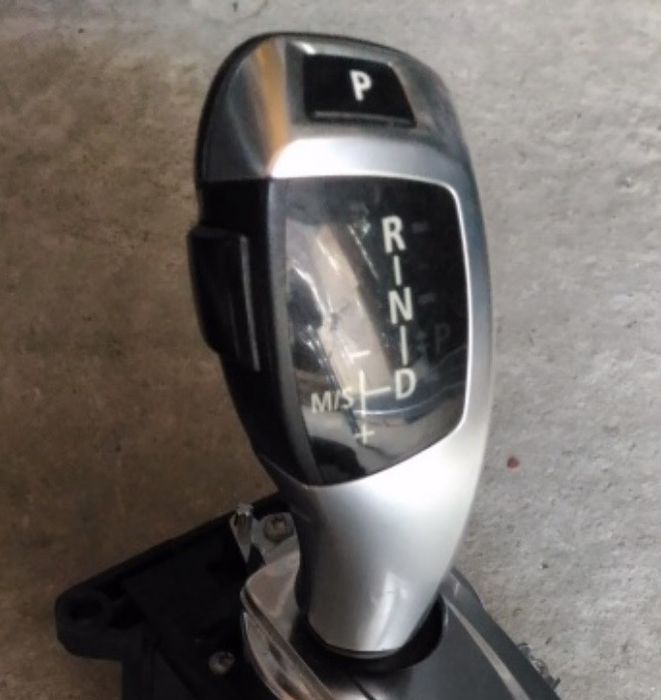 Nuca schimbator ornament schimbator bmw