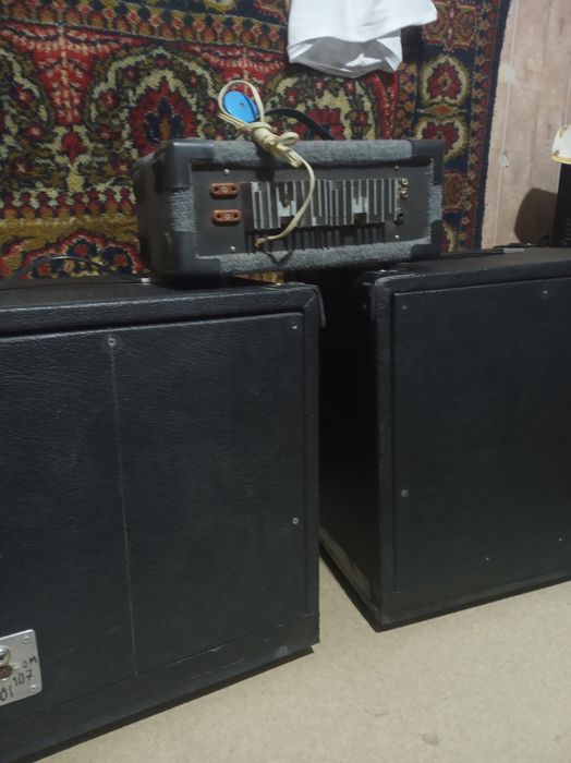 Продам усилитель стерео с колонками