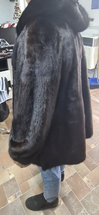 haină din blană naturalăNurcă,,(bizone)