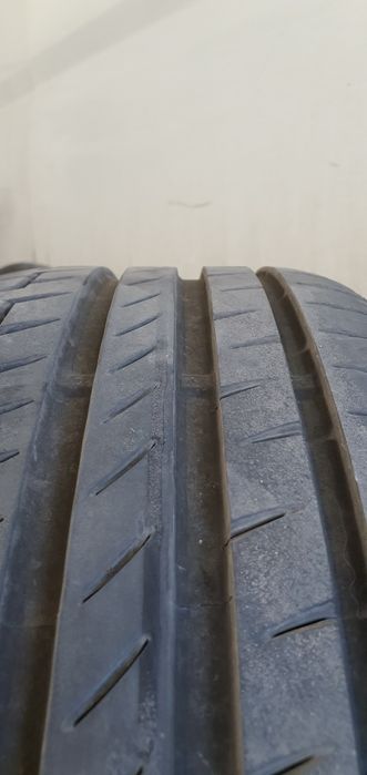 Континентал premium contact 225 45 17