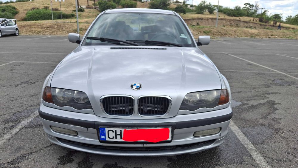 Автомобил БМВ BMW 320