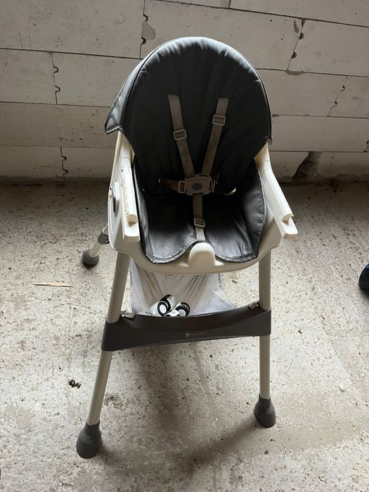 Scaun de masă pentru copii