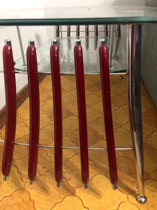 Журнальный столик