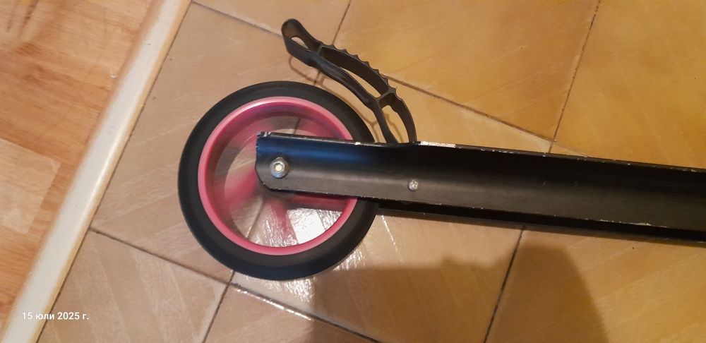 Тротинетка BYOX RENDEVOUS Розова