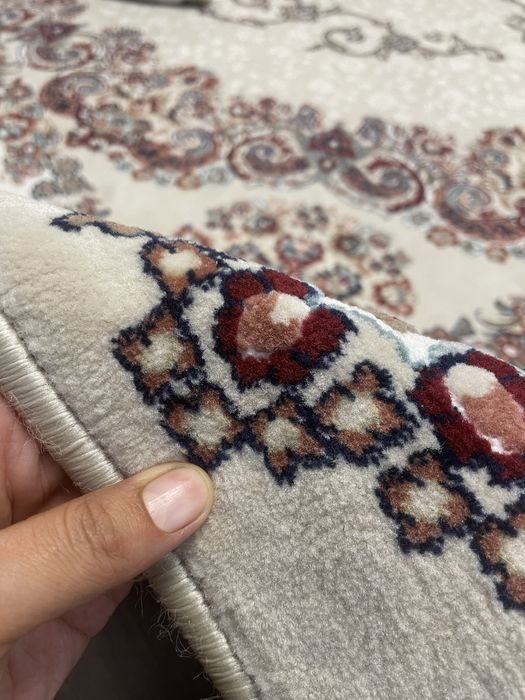 Ковер красивый 5*2,5м