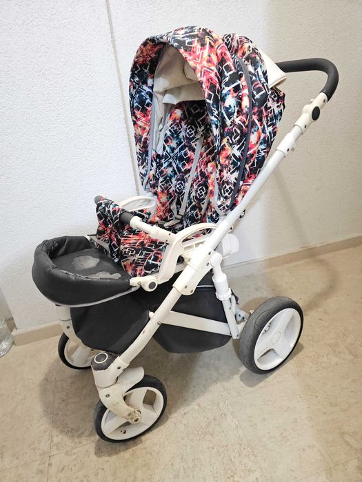 Бебешка количка BEXA Cube 2 в 1