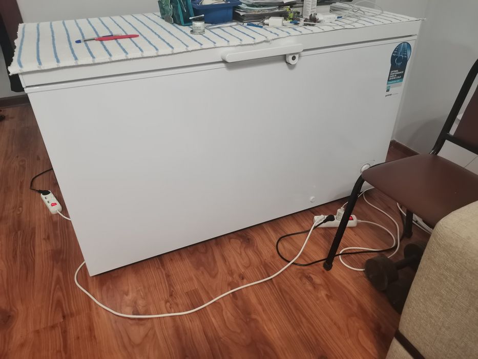 Продам морозильник