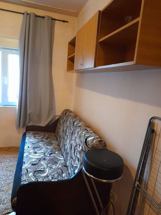 Garsoniera de inchiriat