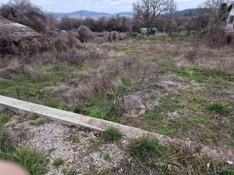 Продава Парцел в гр. Драгоман, Издадена Виза за проектиране Асфалтов Път, Вода, Ток, 476м2 49950евро