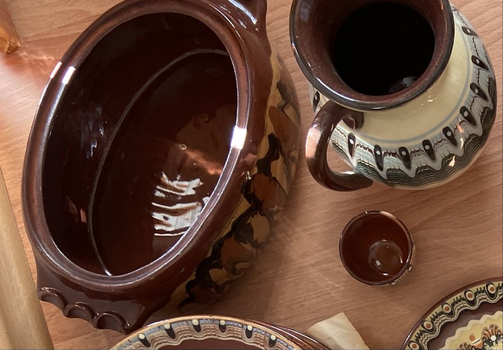 Битова керамика с троянска шарка, ръчна изработка, кана, чашка