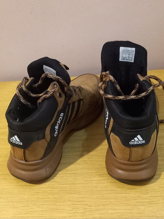 Зимни обувки Adidas