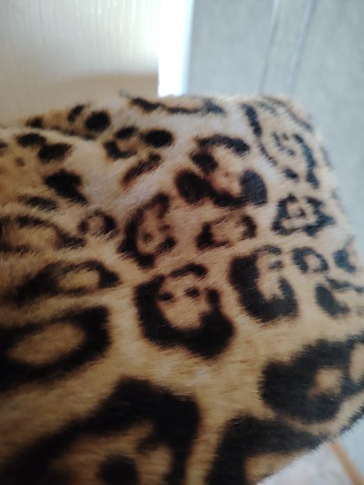 Продам эко шубу, пуховик, пончо.