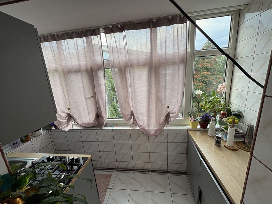 Apartament 3 camere Gorjului 3/4, decomandat, 71mp, 1984,