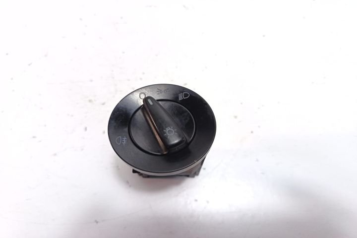 Bloc lumini 1C0941531 Volkswagen VW Golf a 4-a generatie