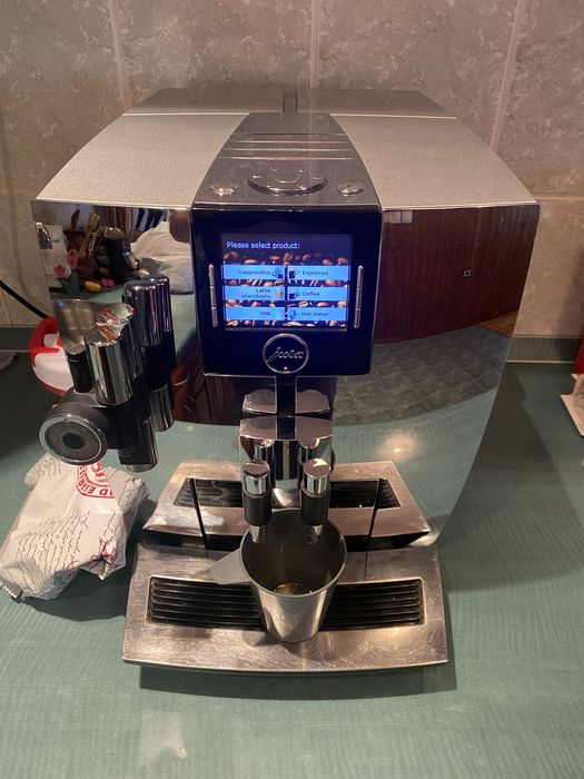 Каферобот jura impressa j9