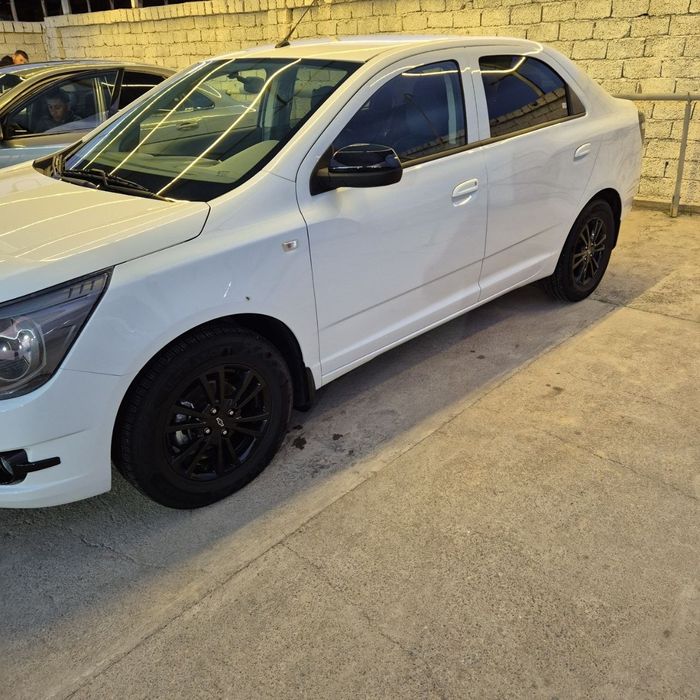 Кобилт срочни сотилади биркол хайдалган минишка таййор 4та йумшо балон