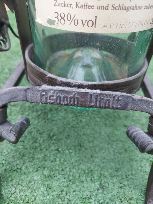 Шише със люлка ковано желязо