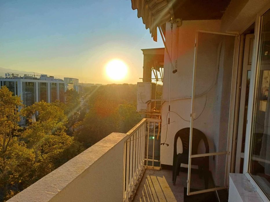 Дава се под наем Двустаен апартамент в Пловдив, Кършияка - 65 кв.м за 382.5 € - Снимка #8