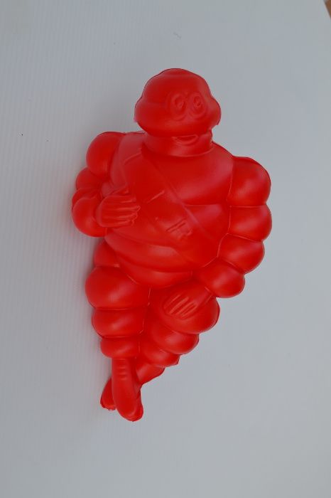 Светещо човече Мишелин 30см , 4 цвята