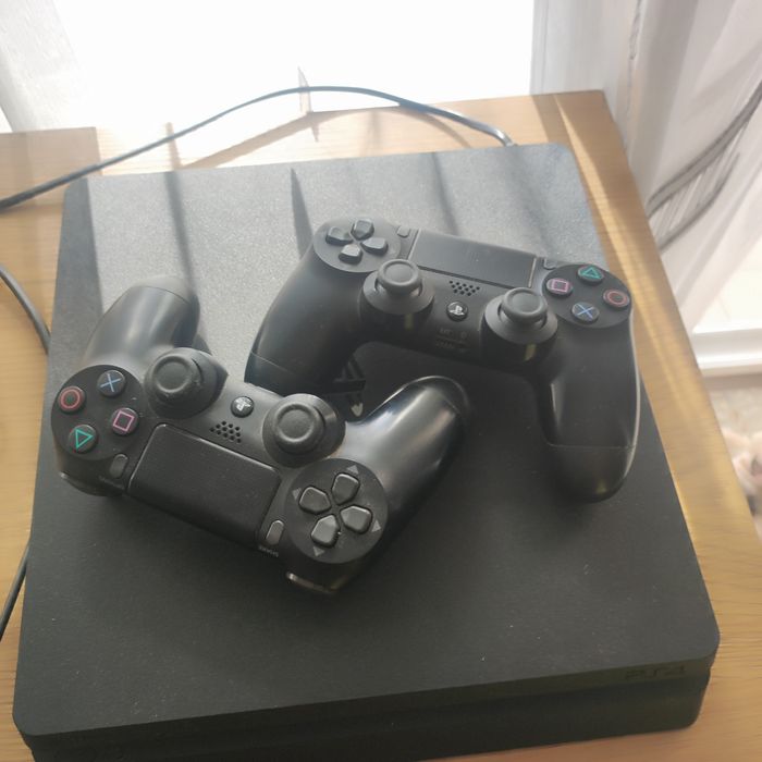 Сони PlayStation 4