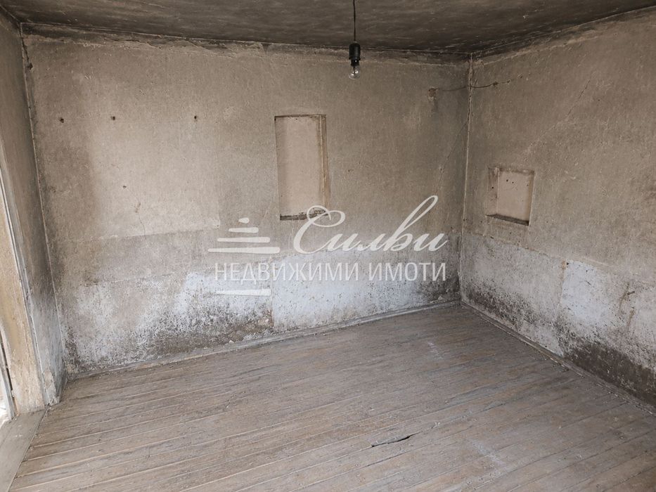 Продава се Къща в с. Овчарово, Област Шумен - 99 кв.м за 283 €/кв.м - Снимка #5