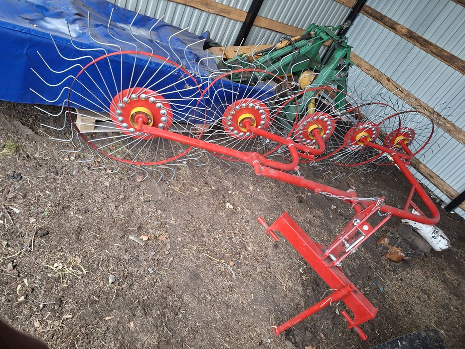 Продам грабли ворошилки.