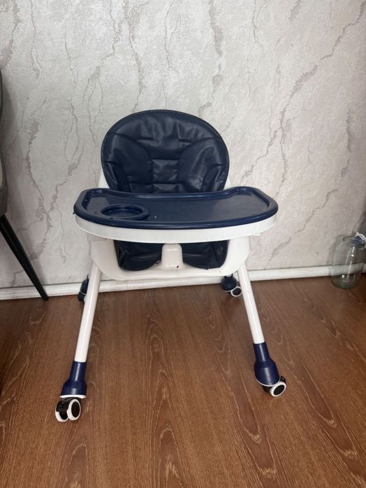 Продам стульчик для кормления