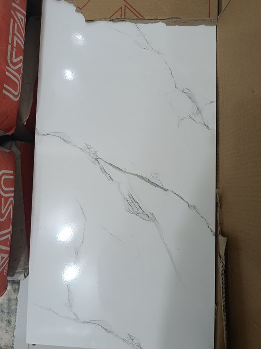 Керамическая плитка новая