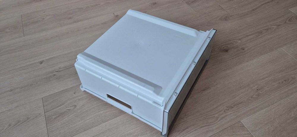 Пластмасово чекмедже за фризерна част за хладилник Liebherr (Либхер)