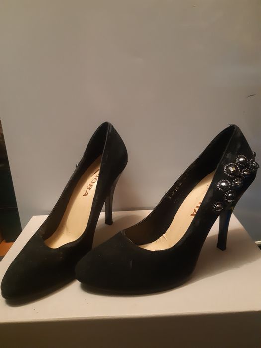 Стильная женская обувь