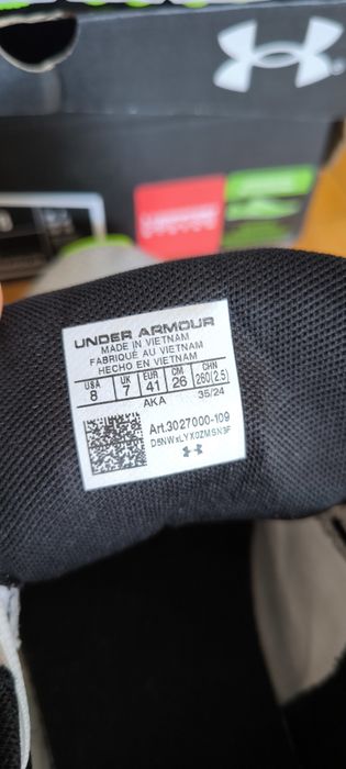 Adidasi Under Armour/marime 41/alb+Verde/negru