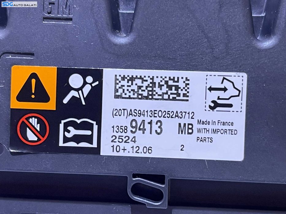 Unitate Modul Calculator Airbag - uri Opel Astra J 2009 - 2015 Cod 13589413 [L3720]