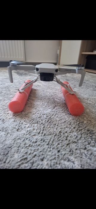 Vand Drona dji mini 4k fmc plus 2 bateri si tatie incarcare extra
