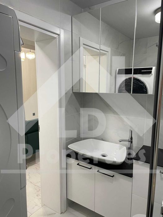 Дава се под наем Тристаен апартамент в Варна, Чайка - 85 кв.м за 1100 € - Снимка #11