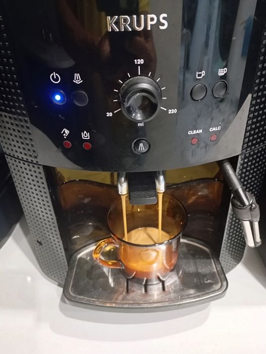 Кафе автомат KRUPS EA81