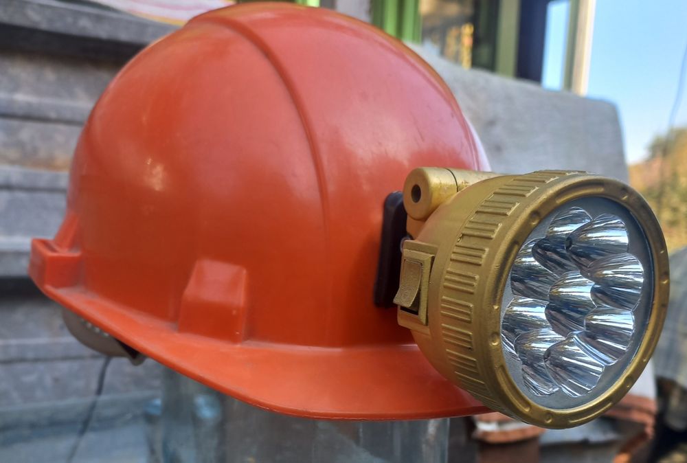 Продам фонарик, брелок