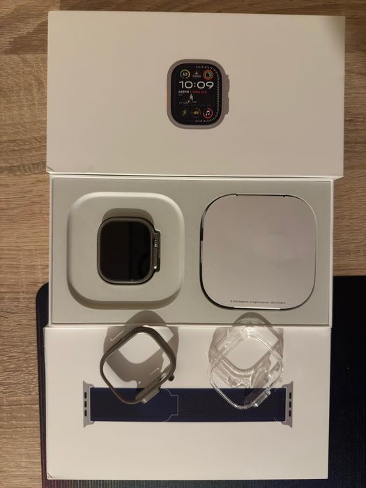 Apple Watch Ultra 2 49mm Natural Titaniu.