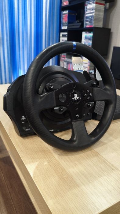Игровой руль Thrustmaster T300