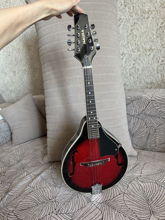 Мандолина Sakura