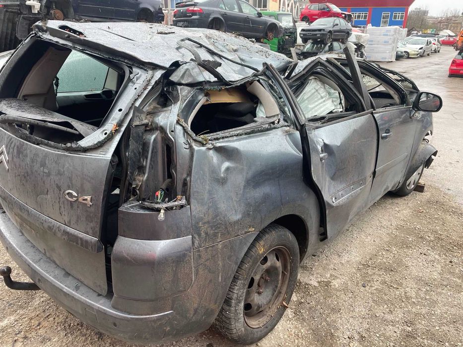 Citroen Grand C4 Picasso 1.6 HDI / Ц4 Пикасо 2010 година на части