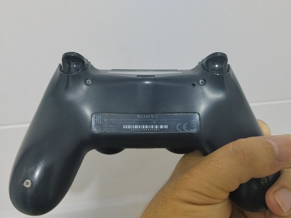 Оригинальный геймпад Sony DualShock 4 для PS4 / ПК / Телефонов