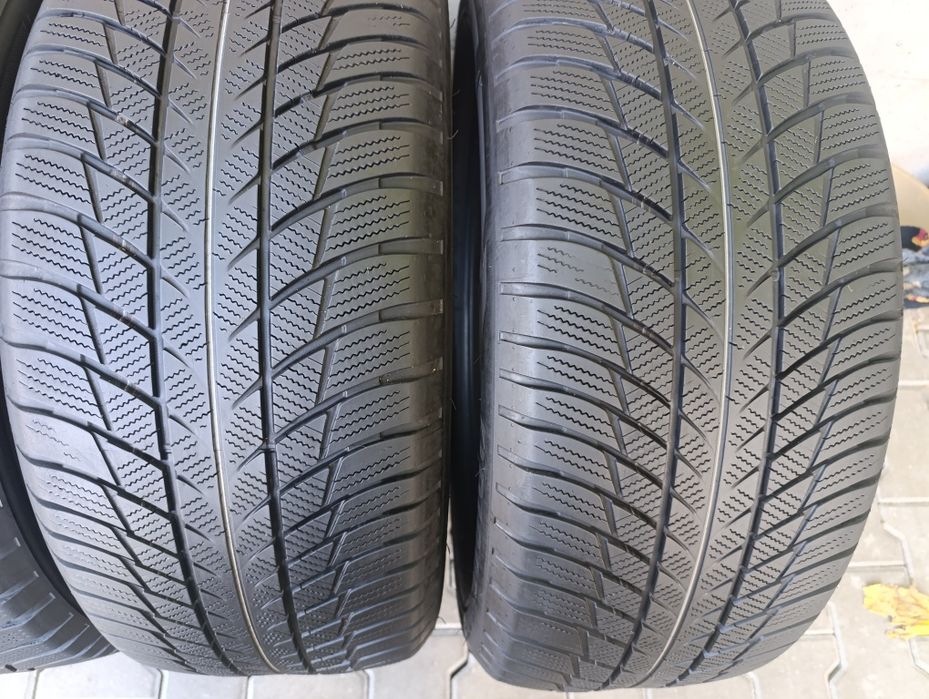 Anvelope de iarnă 245 50 19 Bridgestone Runflat*BMW