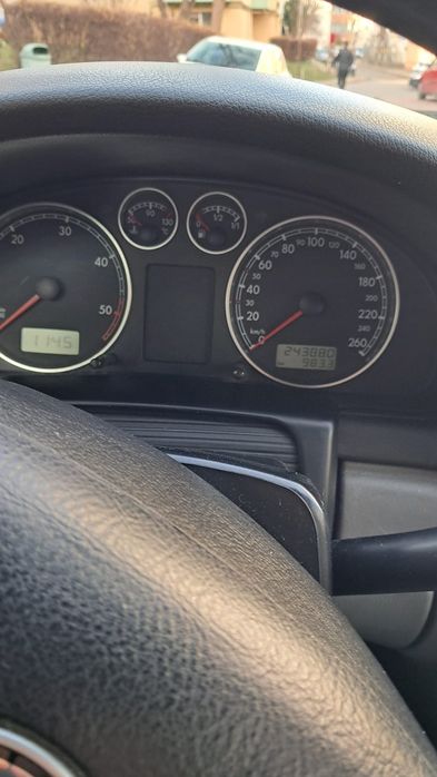 Volkswagen Passat B5 preț 1750 negociabil