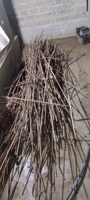 Арматура  сотилади