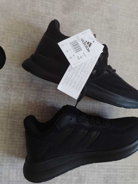 Нови летни Adidas 40 ном