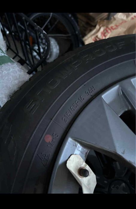 Peugeot R16 оригинални джанти с гуми